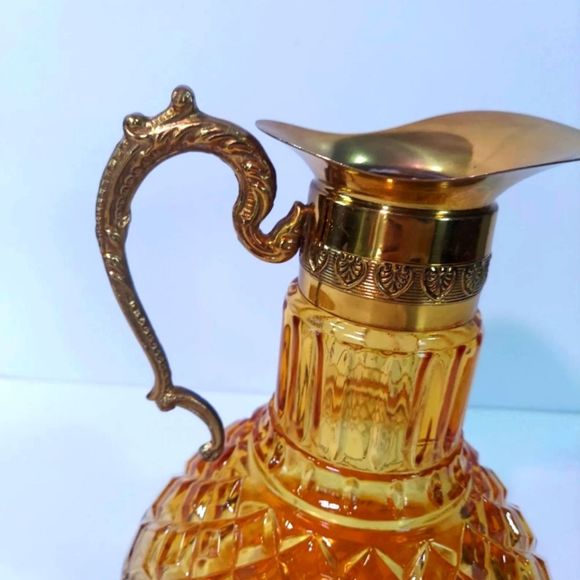 Vintage Amber Carnival Depression Glass Vase With Gold Tone Handle and Spout - Picture 5 of 7